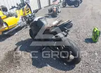 2011 Yamaha FZ8 photo