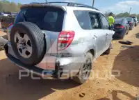 2011 Toyota RAV4 photo
