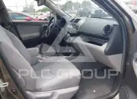2011 Toyota RAV4 photo