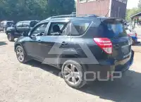 2011 Toyota RAV4 photo