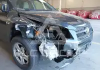 2011 Toyota RAV4 фото