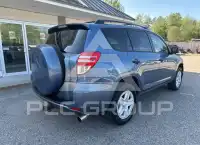 2011 Toyota RAV4 photo