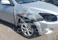 2011 Toyota RAV4 photo