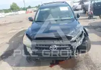 2011 Toyota RAV4 фото