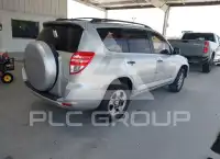 2011 Toyota RAV4 фото