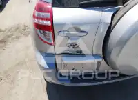 2011 Toyota RAV4 photo
