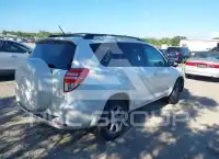 2011 Toyota RAV4 фото