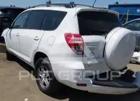 2011 Toyota RAV4 photo