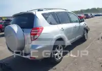 2011 Toyota RAV4 photo