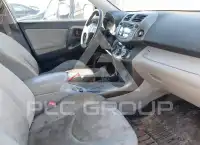 2011 Toyota RAV4 photo