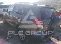 2011 Toyota RAV4 photo