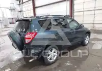 2011 Toyota RAV4 photo