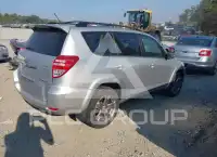 2011 Toyota RAV4 photo