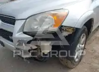 2011 Toyota RAV4 photo