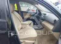 2011 Toyota RAV4 фото