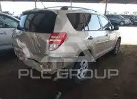 2011 Toyota RAV4 фото