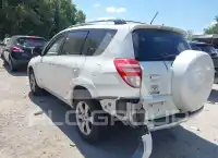2011 Toyota RAV4 photo