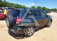 2011 Toyota RAV4 photo