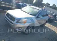 2011 Toyota RAV4 photo