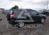 2011 Toyota RAV4 photo