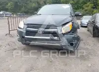 2011 Toyota RAV4 photo