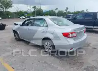 2011 Toyota COROLLA фото