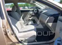 2011 Toyota COROLLA photo