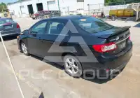 2011 Toyota COROLLA фото