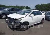 2011 Toyota COROLLA фото