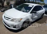 2011 Toyota COROLLA фото