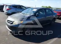2011 Toyota COROLLA фото