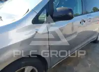2011 Toyota SIENNA фото