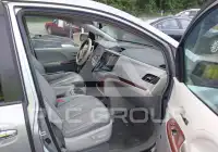 2011 Toyota SIENNA photo