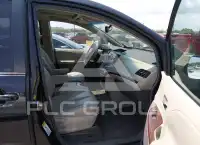 2011 Toyota SIENNA photo