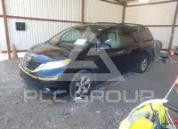2011 Toyota SIENNA фото
