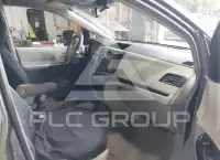 2011 Toyota SIENNA фото