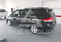 2011 Toyota SIENNA фото