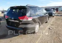 2011 Toyota SIENNA фото