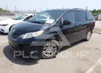 2011 Toyota SIENNA photo