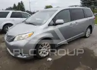 2011 Toyota SIENNA фото