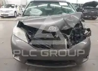 2011 Toyota SIENNA photo
