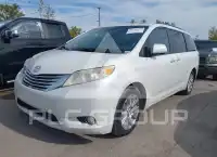 2011 Toyota SIENNA фото