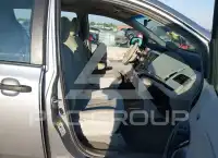 2011 Toyota SIENNA фото