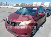2011 Toyota SIENNA фото