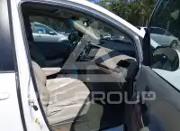 2011 Toyota SIENNA фото