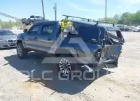 2011 Toyota TACOMA photo