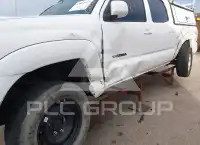 2011 Toyota TACOMA photo