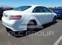 2011 Toyota CAMRY фото