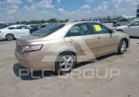 2011 Toyota CAMRY фото