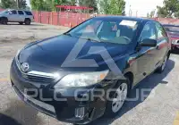 2011 Toyota CAMRY фото